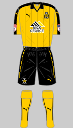 cambridge united 2016-17 1st kit